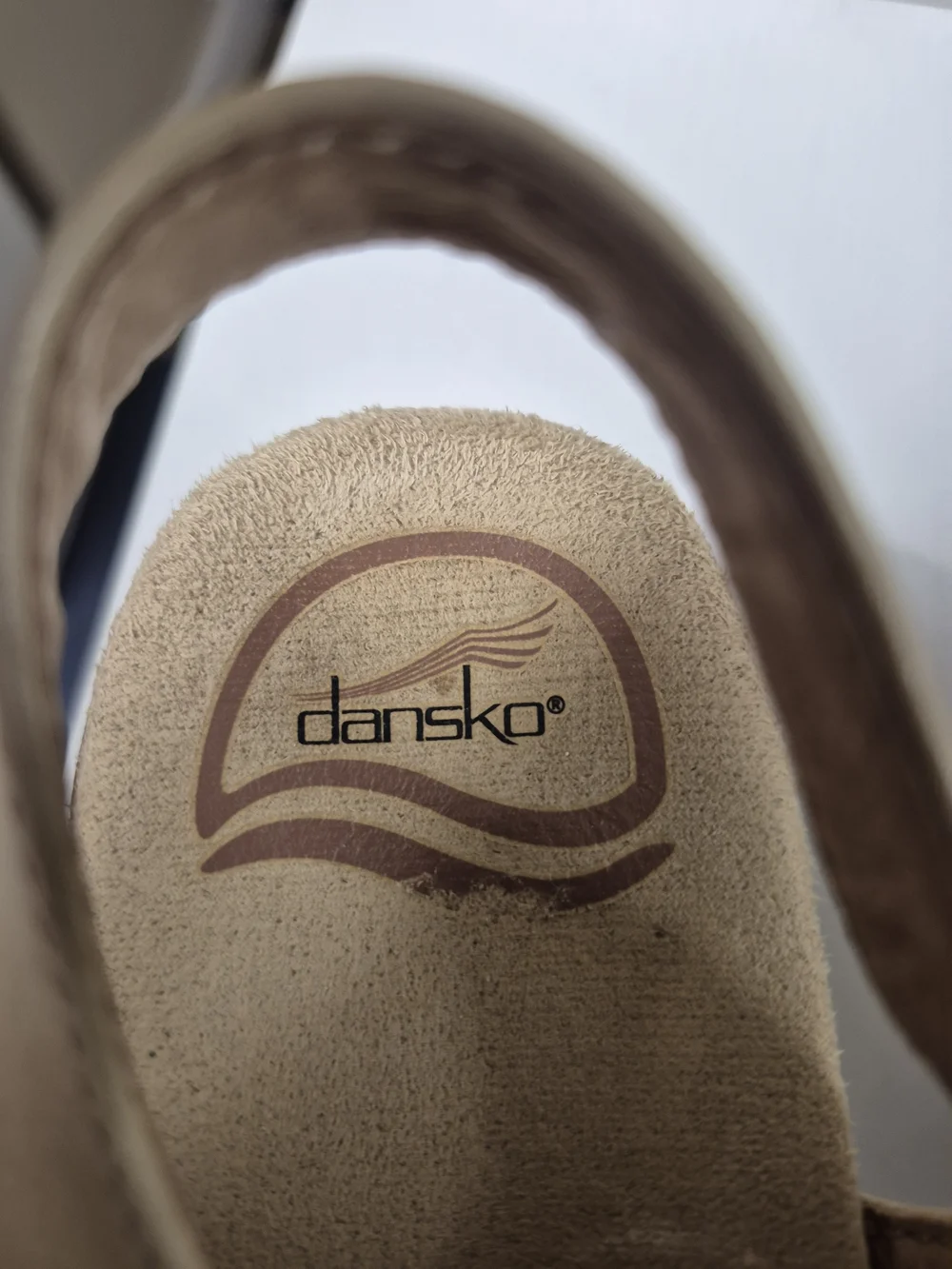 Dansko Sonnet Beige Leather Floral Women Sandal- SZ EU 39 US 8.5/9